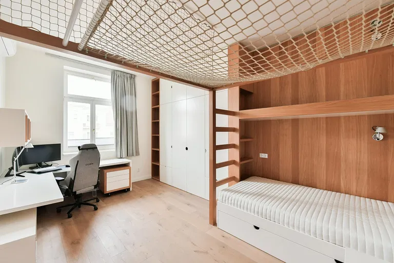 Šmeralova, Bubeneč - Praha 7 | Predaj, Byt, 3-izbový, 111 m²