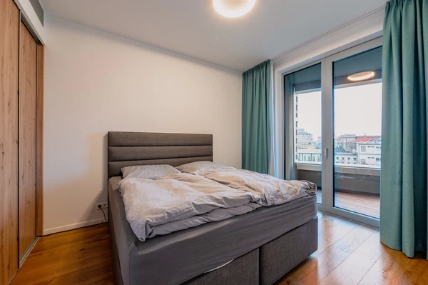 Továrenská, Staré Mesto - Bratislava I | Pronájem, Byt, 2+kk, 50 m²