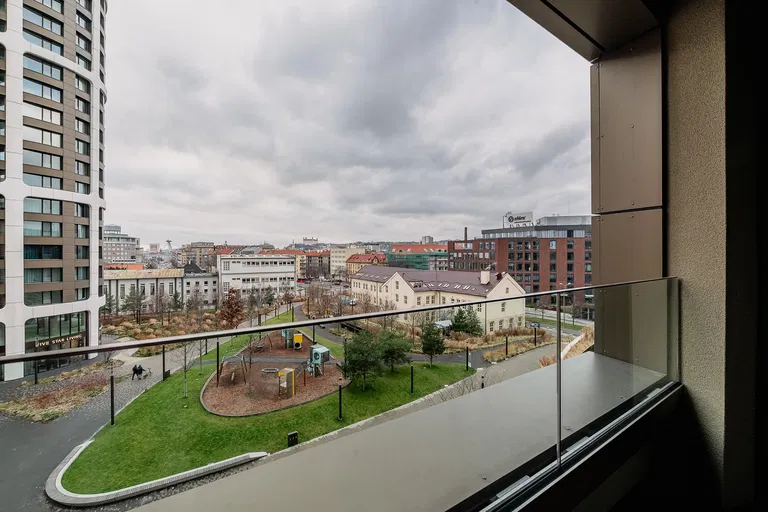 Továrenská, Staré Mesto - Bratislava I | Prenájom, Byt, 2-izbový, 55 m²