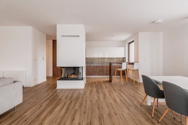 Hriňovská, Staré Mesto - Bratislava I | Pronájem, Byt, 5+kk, 191 m²