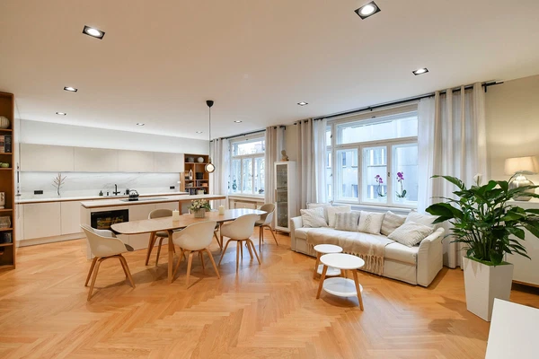 Kostelní, Holešovice - Prague 7 | Sale, Apartment, Two-bedroom (3+kk), 101 m²