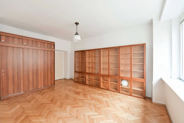 Kolínská, Vinohrady - Prague 3 | Sale, Apartment, Two-bedroom (3+kk), 98 m²