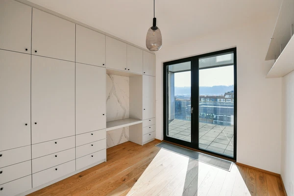 Sokolova, Karlín - Prague 8 | Rent, Apartment, One-bedroom (2+kk), 58 m²