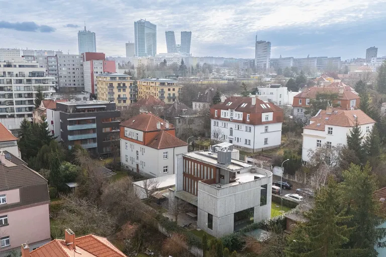 Procházkova, Podolí - Prague 4 | Sale, House, Six-bedroom (7+kk), 619 m²