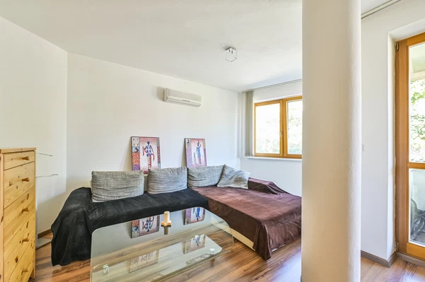 Čapkova, Staré Mesto - Bratislava I | Sale, Apartment, Four-bedroom (5+kk), 197 m²