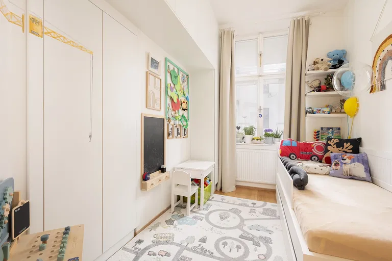 Drobného, Brno-Černá pole - Brno-město | Sale, Apartment, Three-bedroom (4+kk), 123 m²