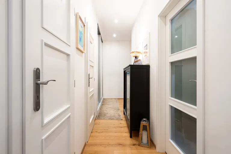 Drobného, Brno-Černá pole - Brno-město | Sale, Apartment, Three-bedroom (4+kk), 123 m²