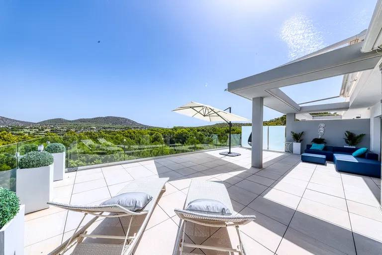 Španielsko, Mallorca - Santa Ponsa | Predaj, Byt, 3-izbový, 245 m²
