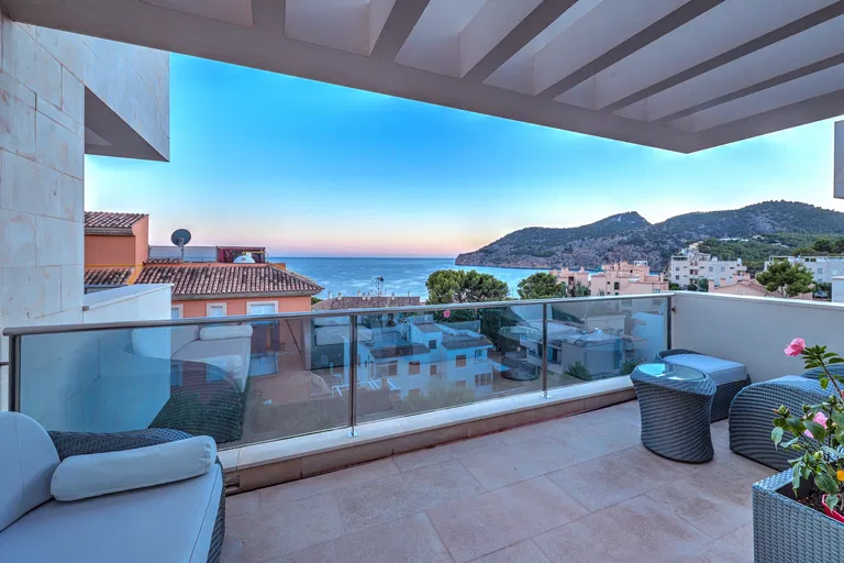 Spain, Mallorca - Camp de Mar | Sale, Apartment, Four-bedroom (5+1), 312 m²