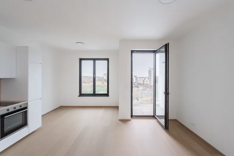 V Třešňovce, Hrdlořezy - Praha 9 | Pronájem, Byt, 1+kk, 38 m²