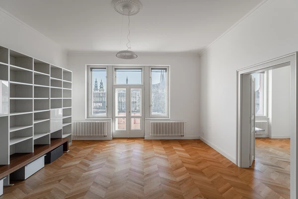 Na Moráni, Nové Město - Prague 2 | Rent, Apartment, Three-bedroom (4+1), 157 m²