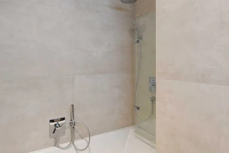 Kostelní, Holešovice - Prague 7 | Sale, Apartment, Two-bedroom (3+kk), 101 m²