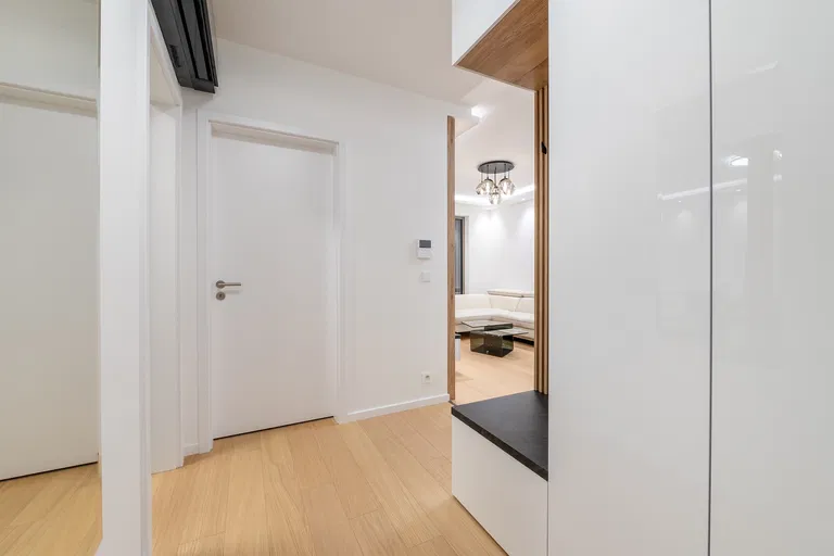 Račianska, Nové Mesto - Bratislava III | Rent, Apartment, One-bedroom (2+kk), 58 m²