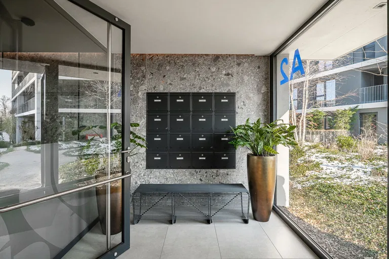 Ramonova, Strašnice - Prague 10 | Rent, Apartment, One-bedroom (2+kk), 82 m²