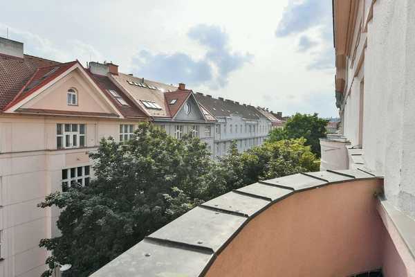 Národní obrany, Bubeneč - Prague 6 | Sale, Apartment, One-bedroom (2+kk), 70 m²